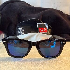 Blue Lense Black Framed Rayban Sunglasses New 52